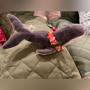 Hawaiian Collectibles The Huge, Spouting, Breaching Hawaiian Humpback Whale.